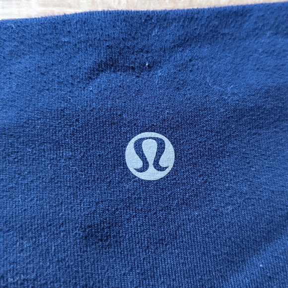 Navy Lululemon workout shorts - Picture 3 of 3